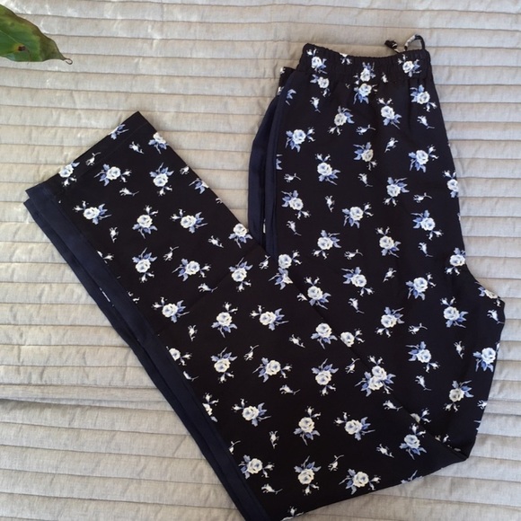 Keds Blue/Navy/White Floral Straight Leg Pants - Picture 1 of 5
